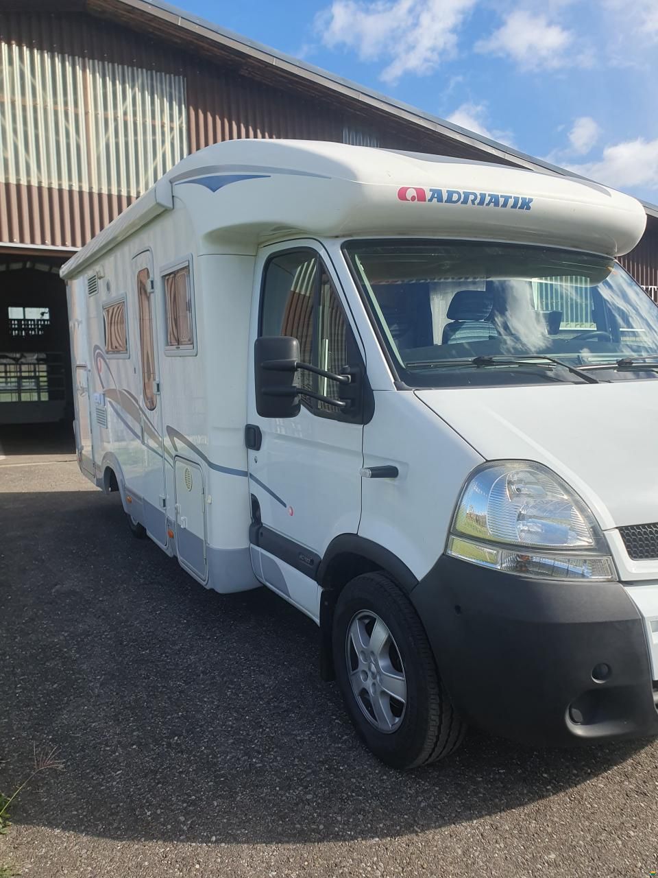 Adria Izola S687 SPG