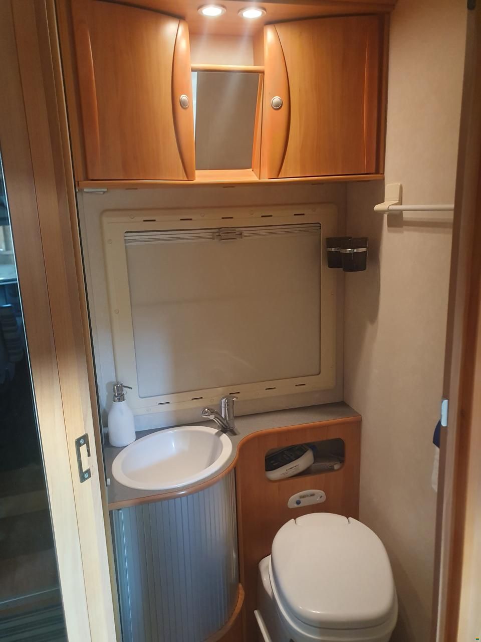 Adria Izola S687 SPG