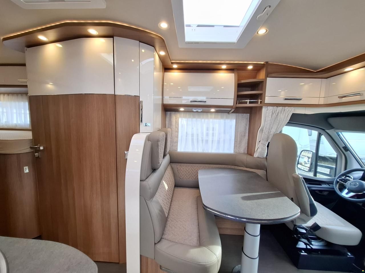 Carthago C-tourer T143 LE