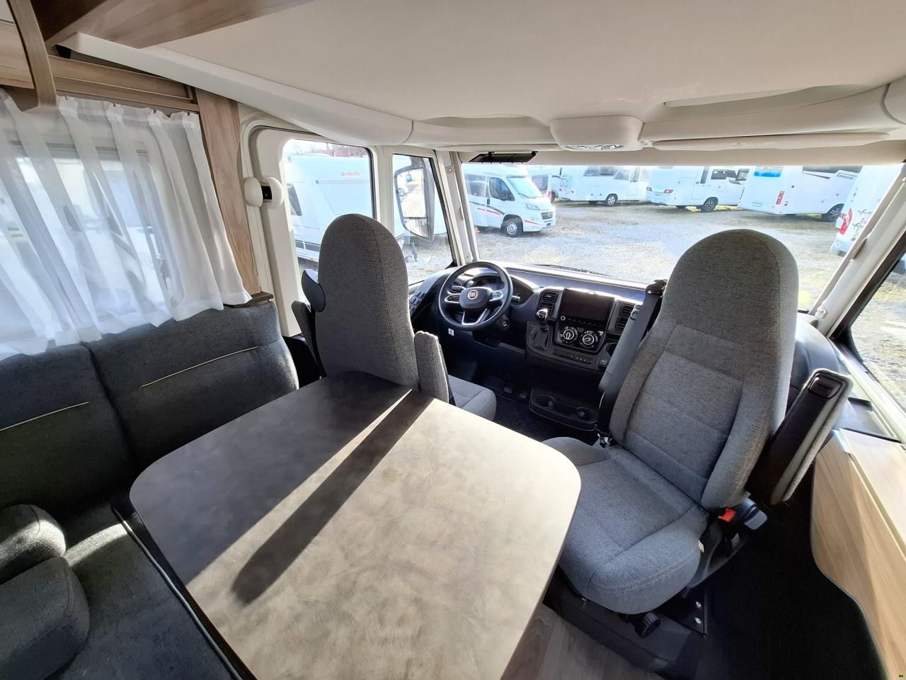 Hymer EXIS i474 - AUTOMAT