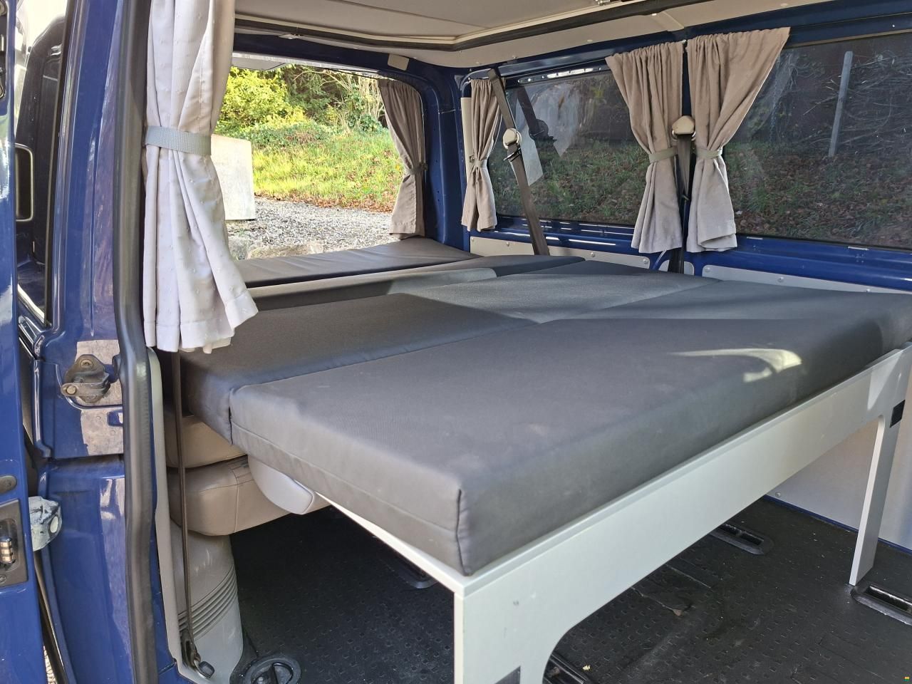 Volkswagen MAREMONTI FAMILY CAMPER 9SITZE