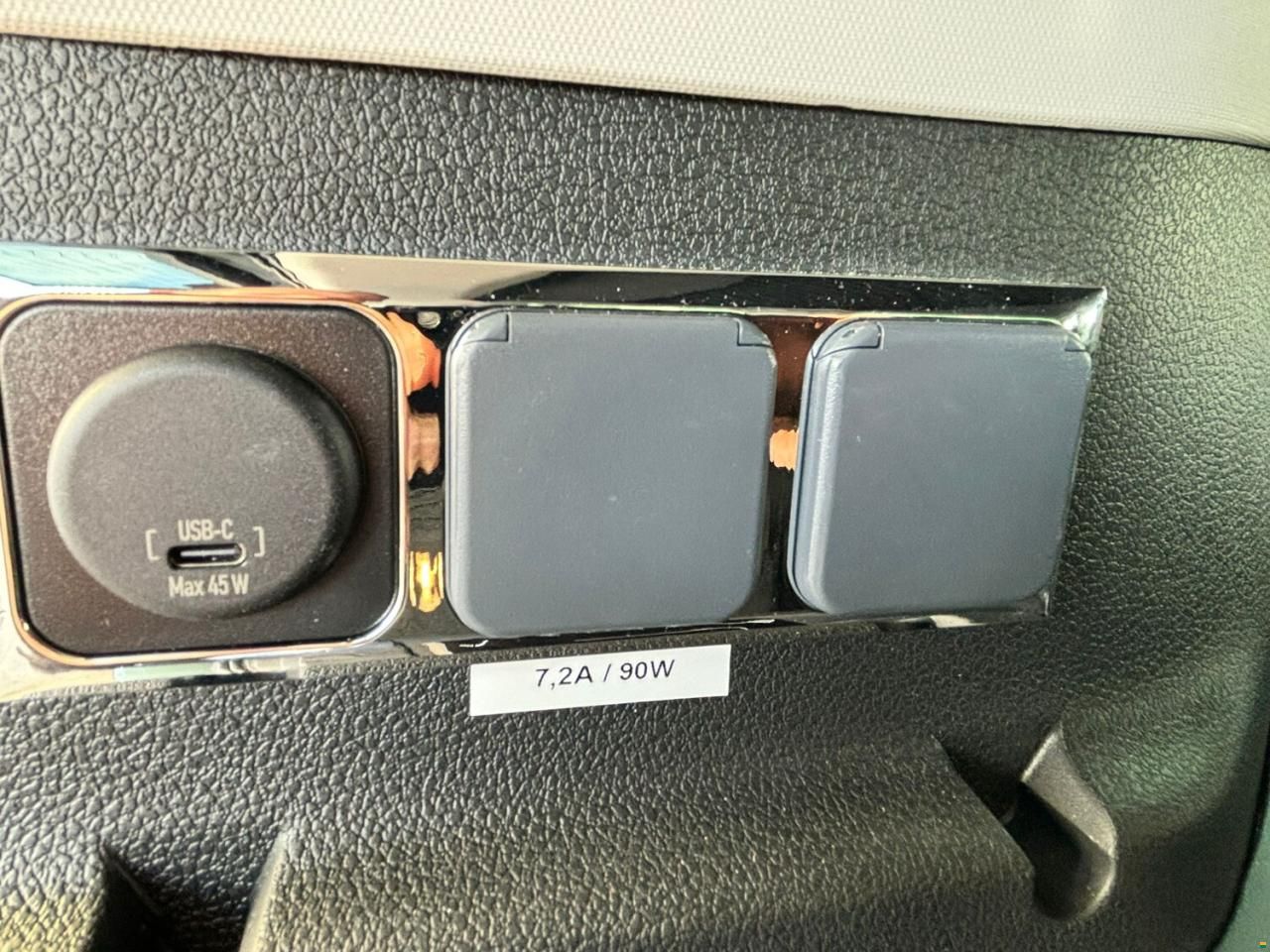 Pössl Vanster Citroen 180 PS