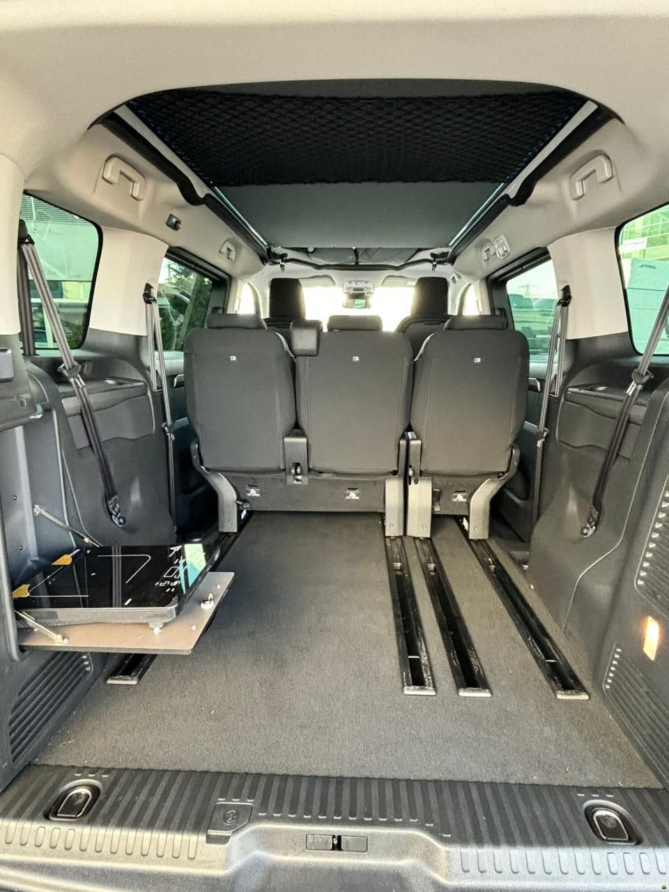 Pössl Vanster Citroen 180 PS