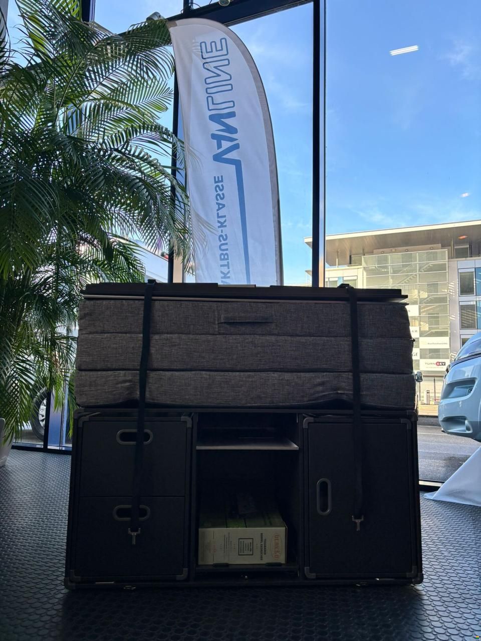 Pössl Vanster Citroen 180 PS