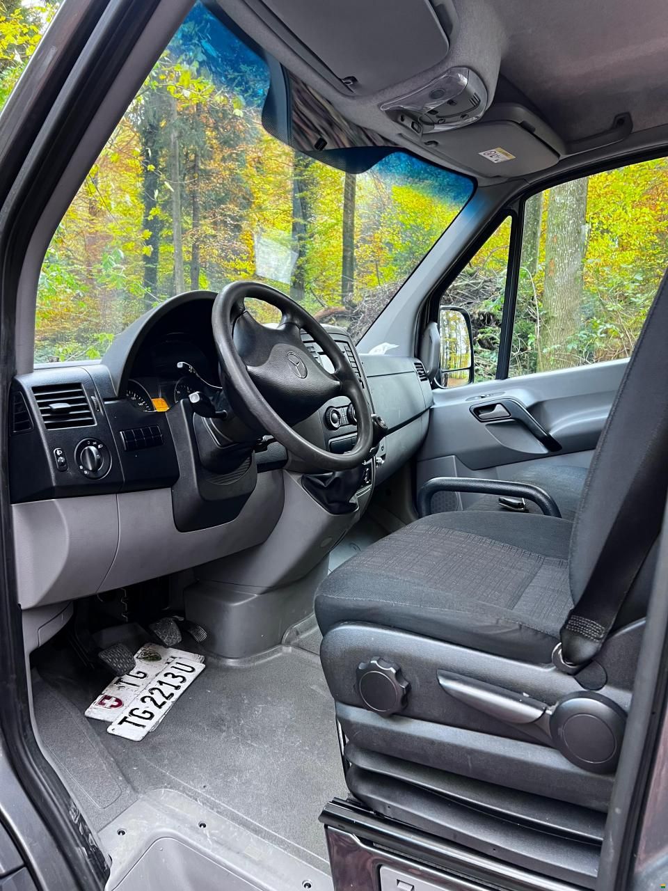 Mercedes Benz L3H2 319 BT 4x4