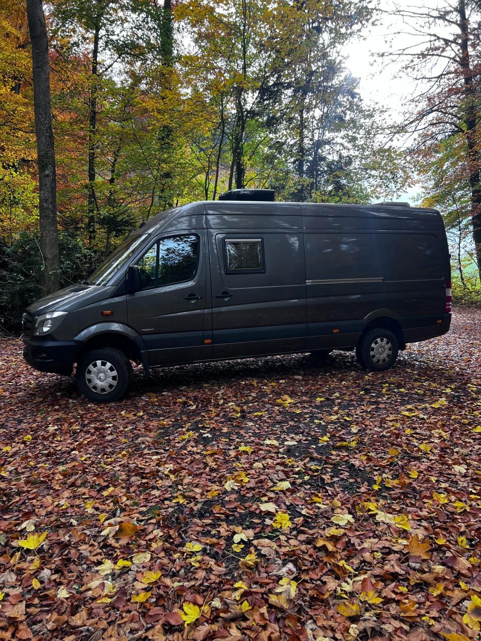 Mercedes Benz L3H2 319 BT 4x4