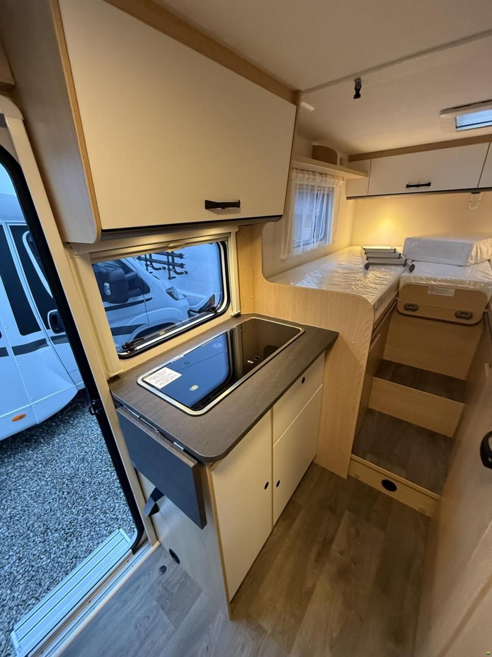 Sunlight Adventure V 67S