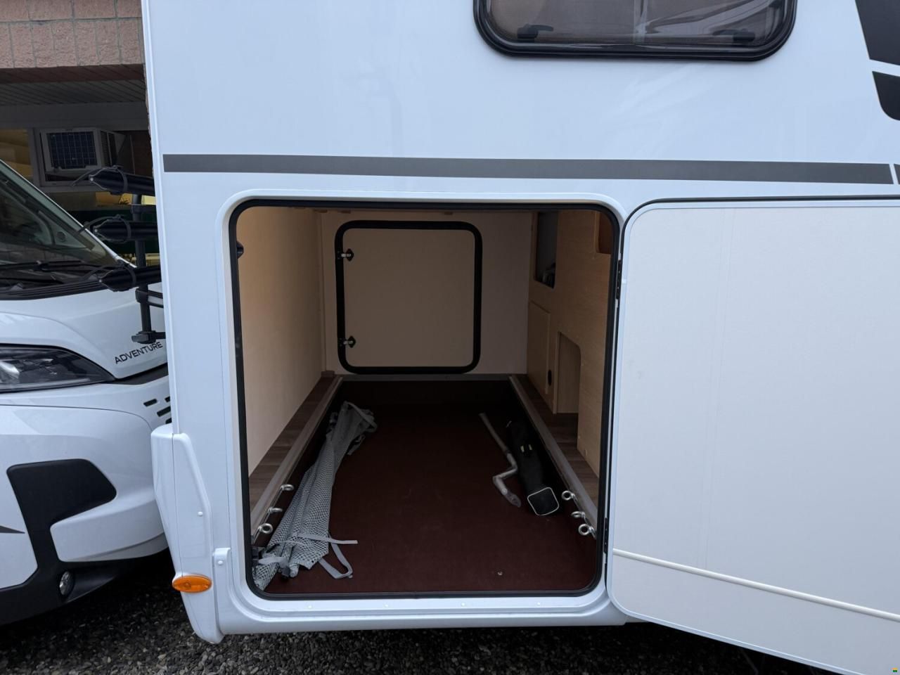 Sunlight Adventure V 67S