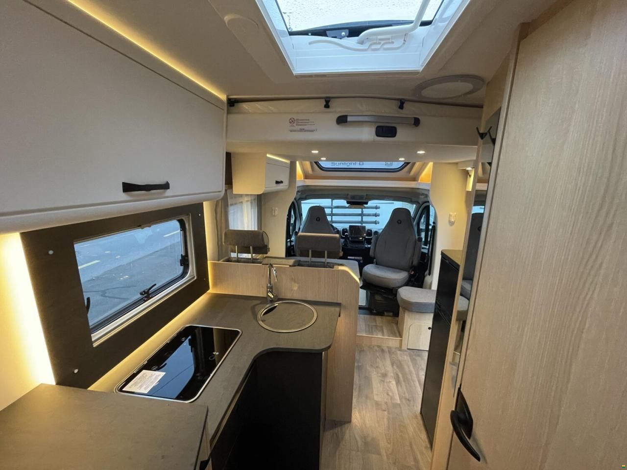 Sunlight Adventure T 67S