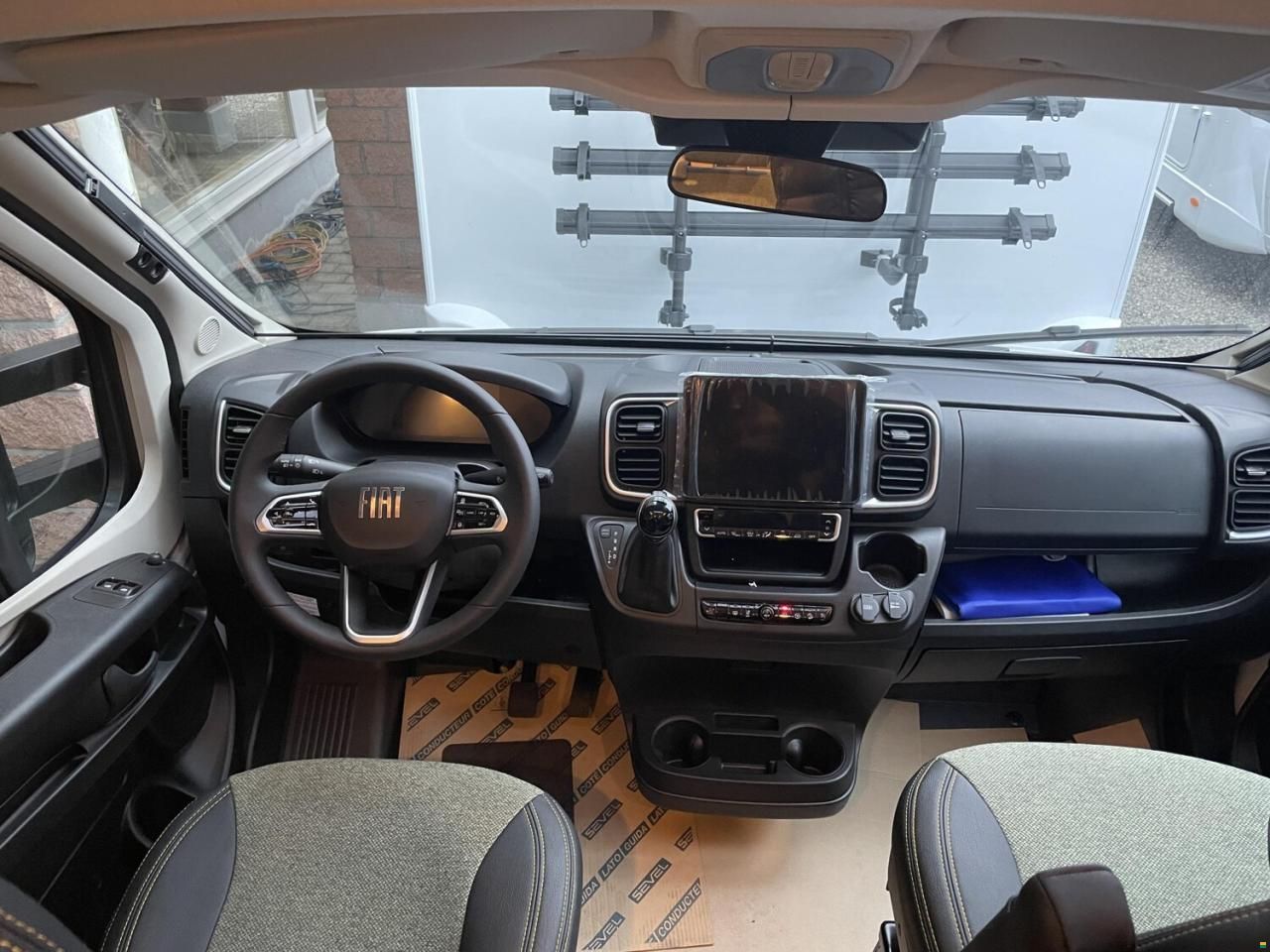 Sunlight Adventure T 66S