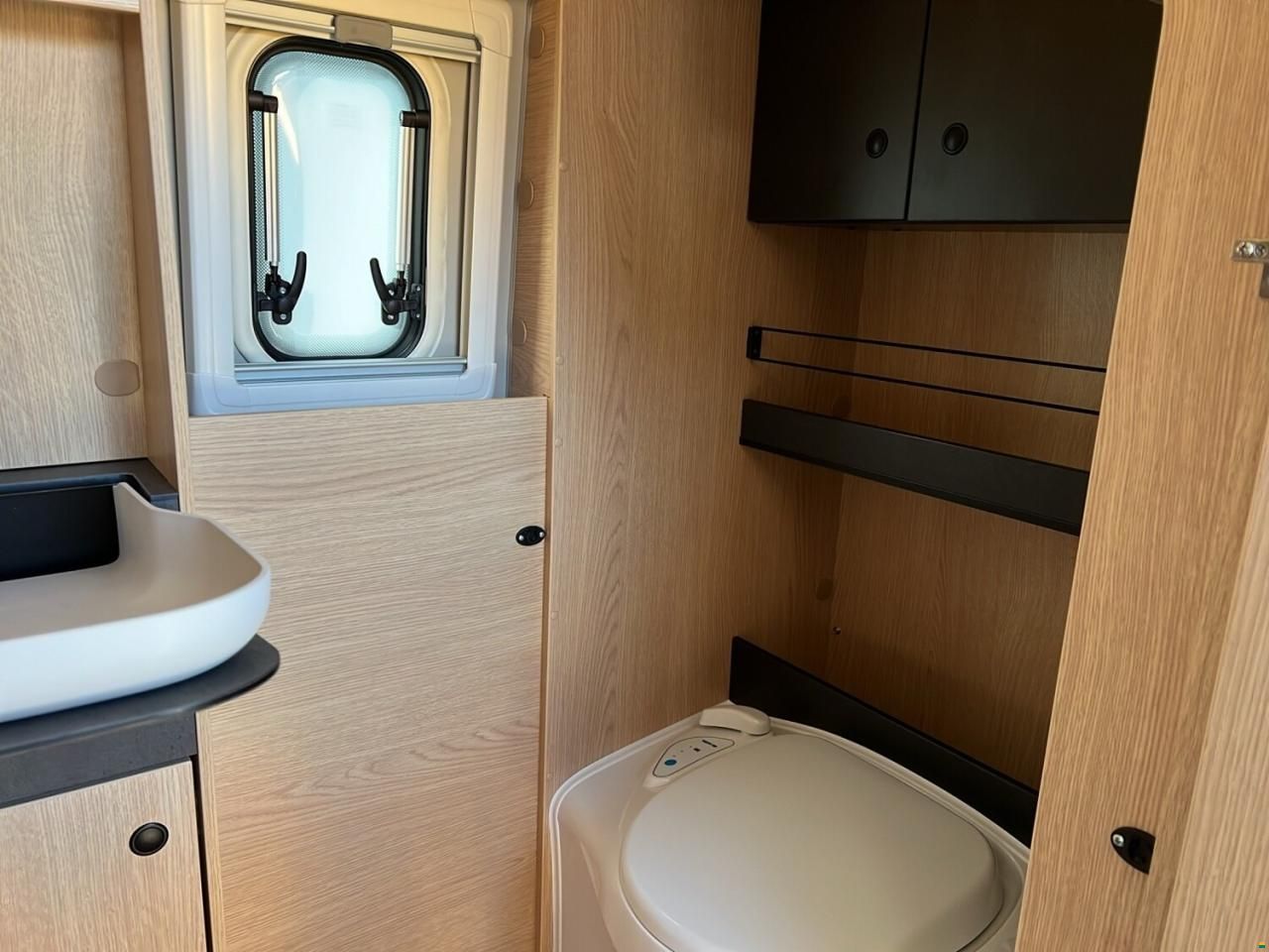 Sunlight Vanlife 540