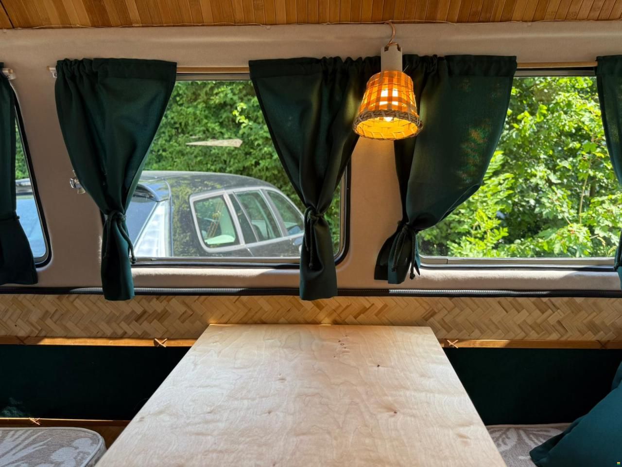 Volkswagen VW T1 Deluxe