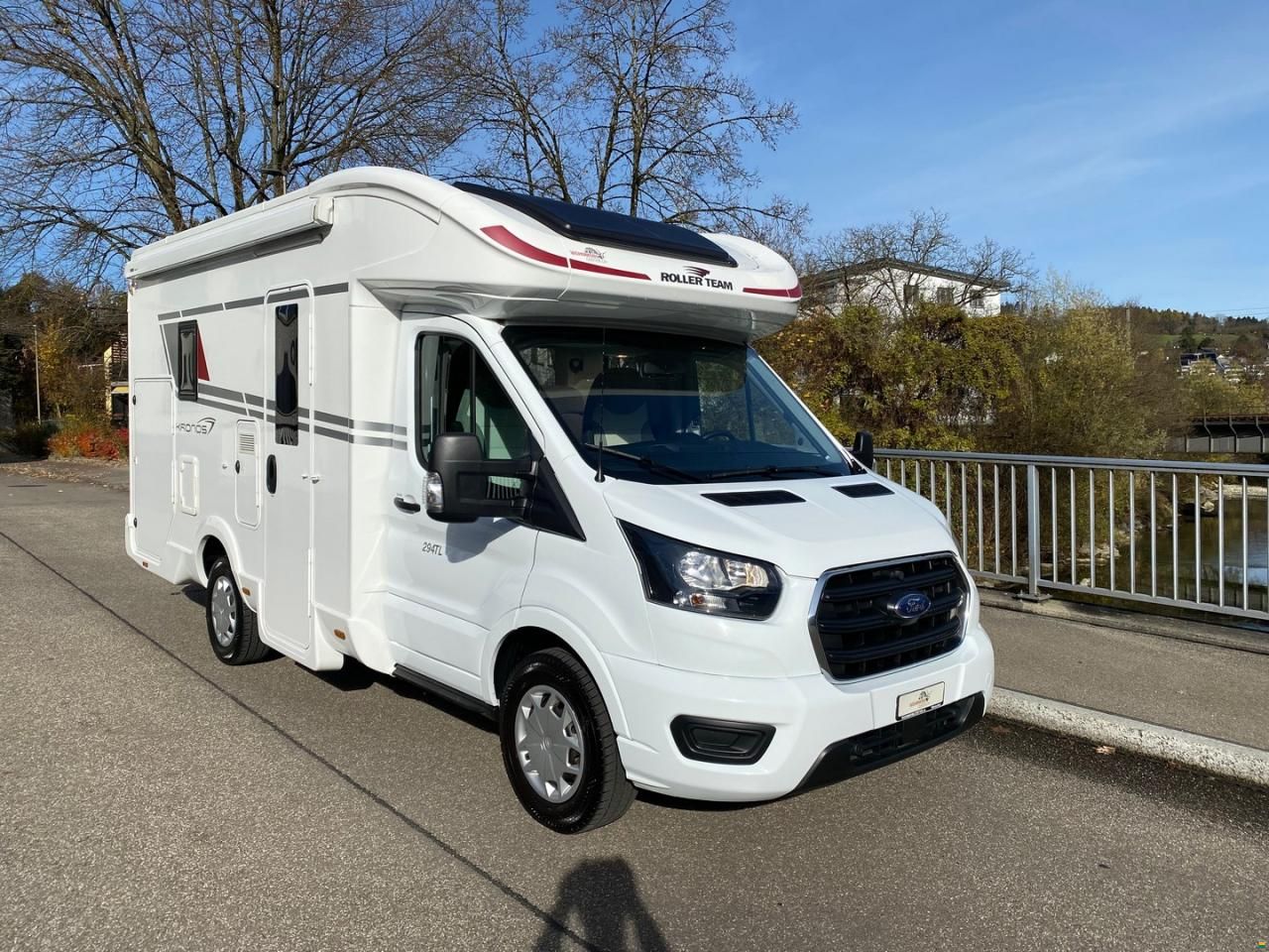 Roller Team Kronos 294 TL, Ford 2.0TDCi 170PS