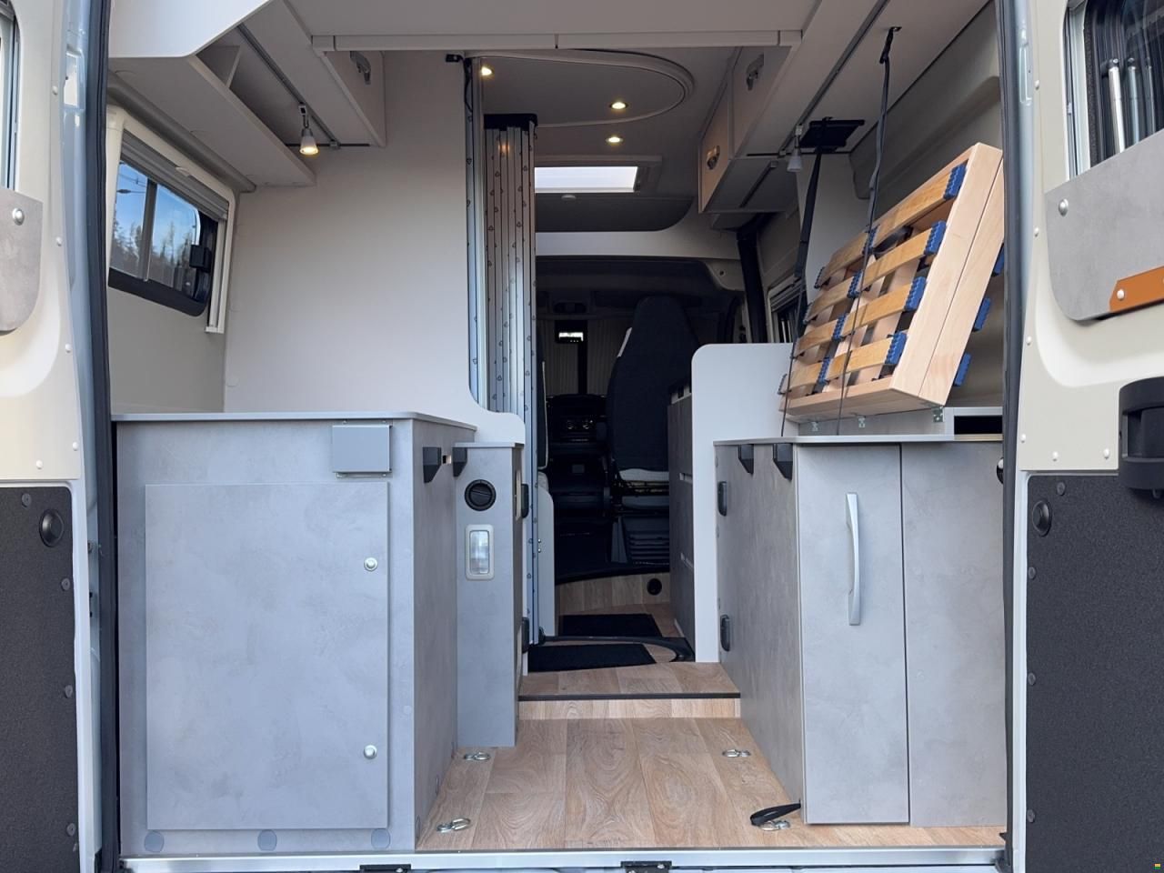 Crosscamp CamperVan Full 540 3.5t L2H2 2.2 TD 140