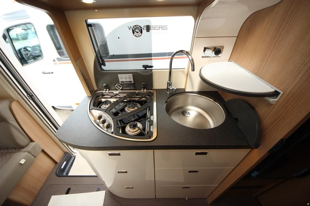 Carthago c-tourer I 143 LE MB