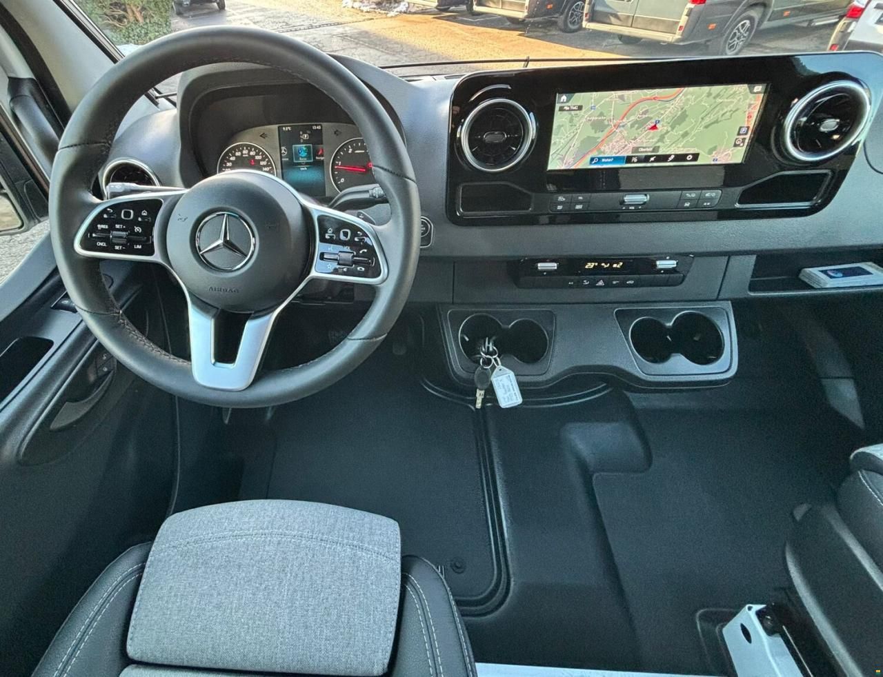 P&ouml;ssl Roadstar X 1st Serie