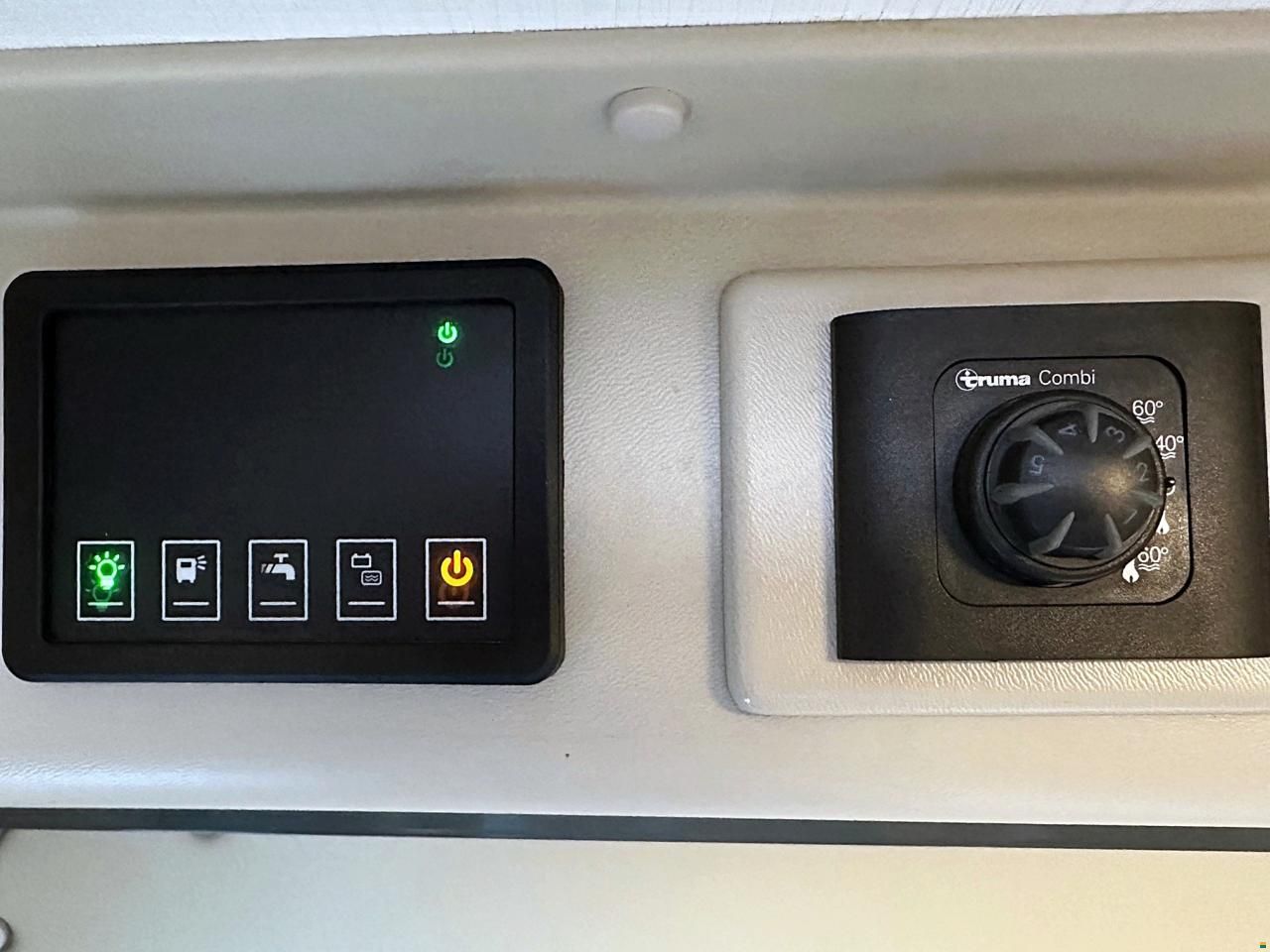 Forster-Reisemobile FV 599 HB 2.3 9G-AUTOMAT 160MJ