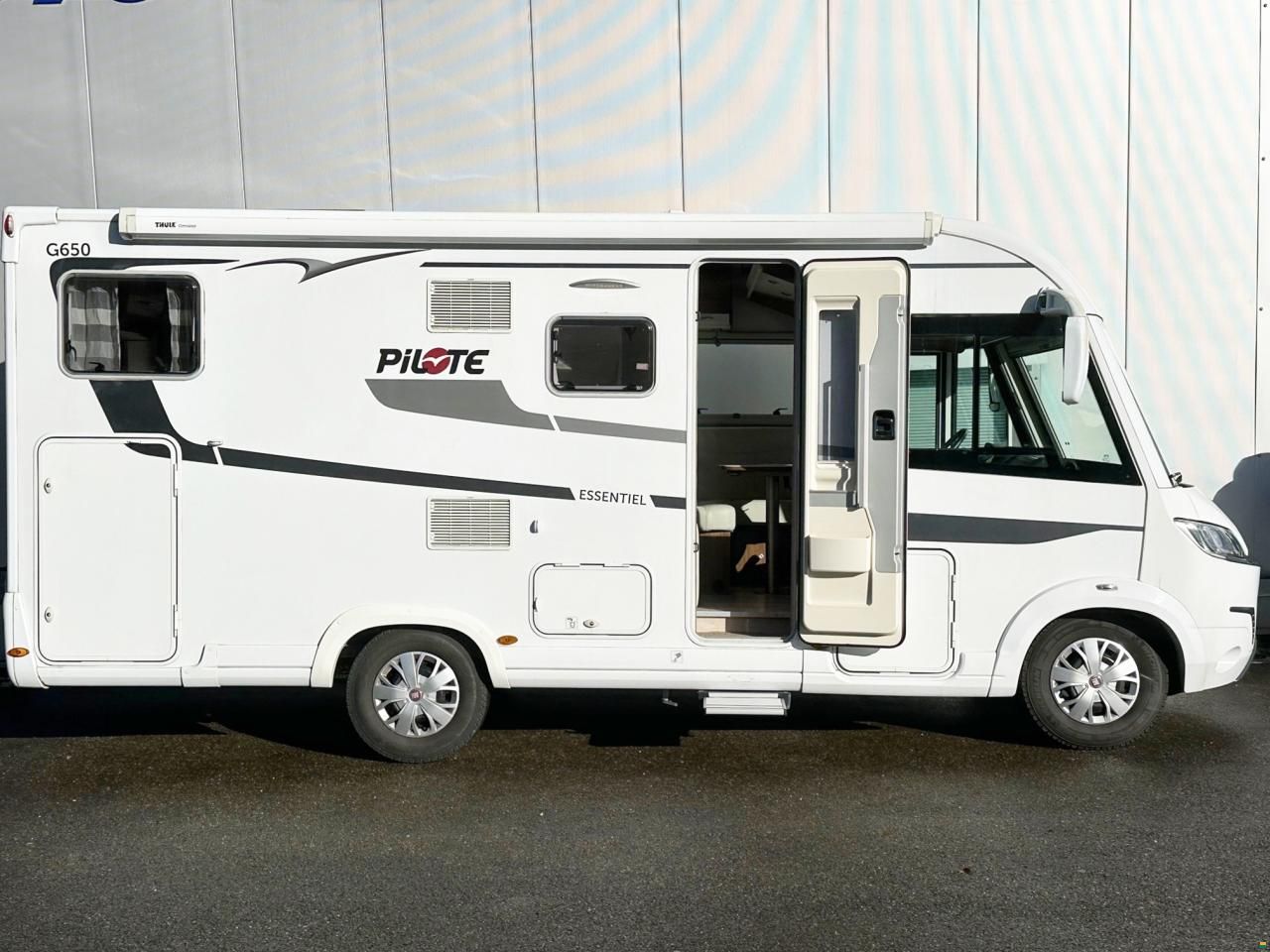 Pilote GALAXY G 650 GJ ESSENTIEL 2.3 MJ150