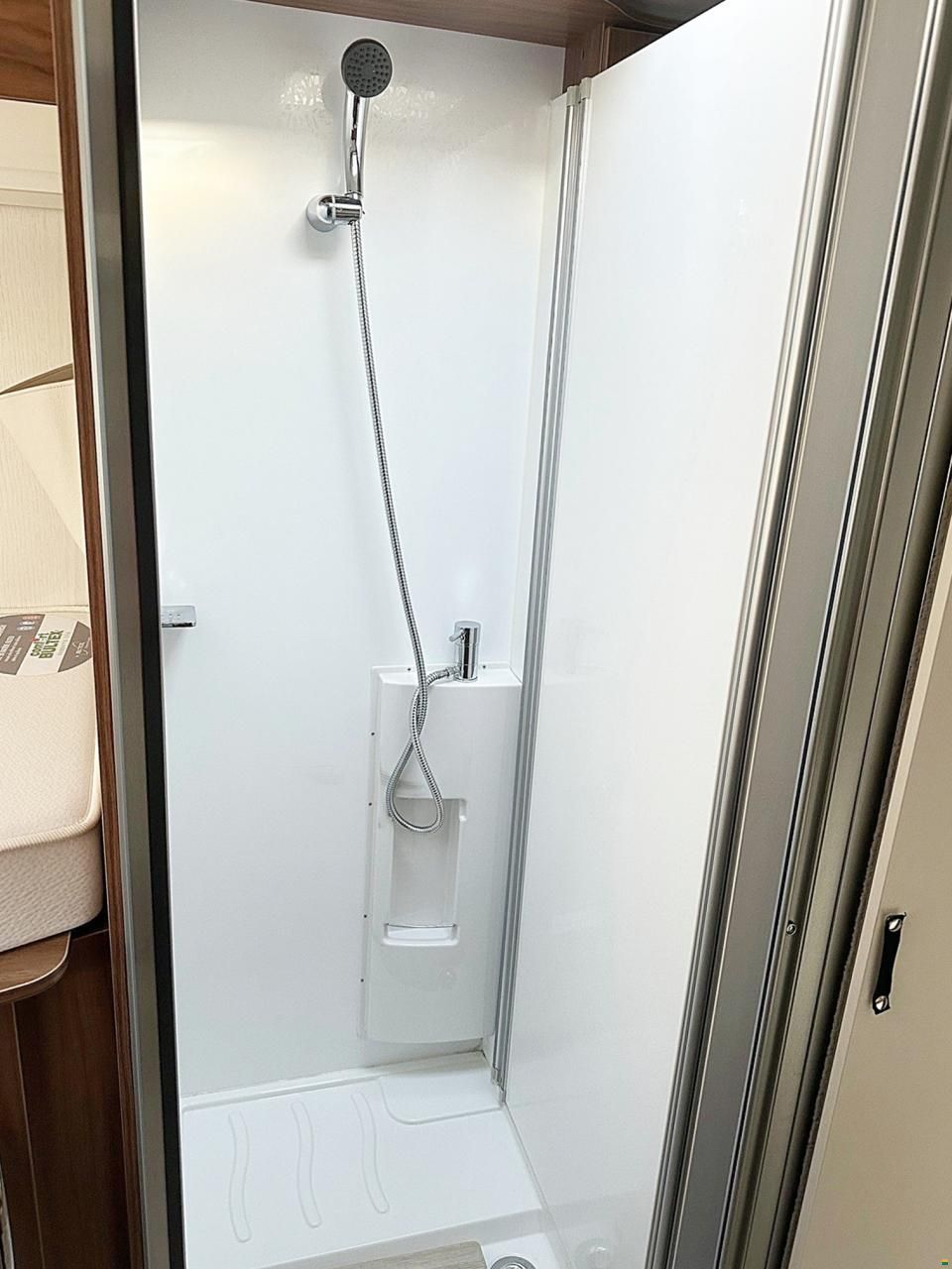 Pilote GALAXY G 650 GJ ESSENTIEL 2.3 MJ150