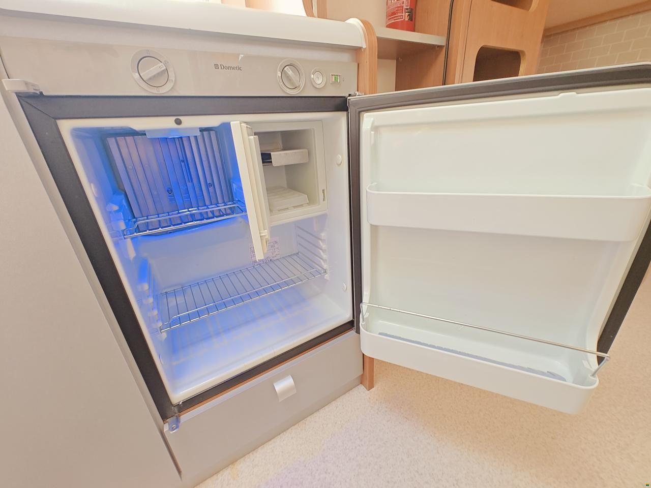 Knaus DESEO 500 FAMILY PLUS - Mover - Markise