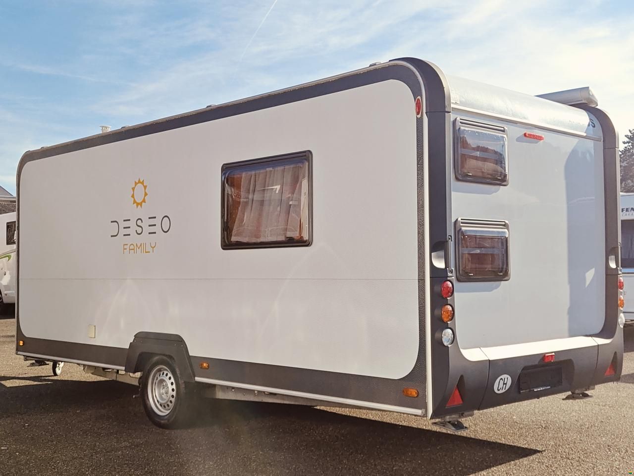 Knaus DESEO 500 FAMILY PLUS - Mover - Markise