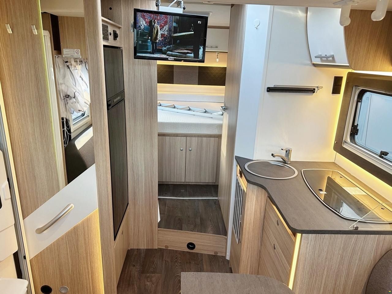 Sunlight T 69 LC 2.2 9G-AUTOMAT MJ3