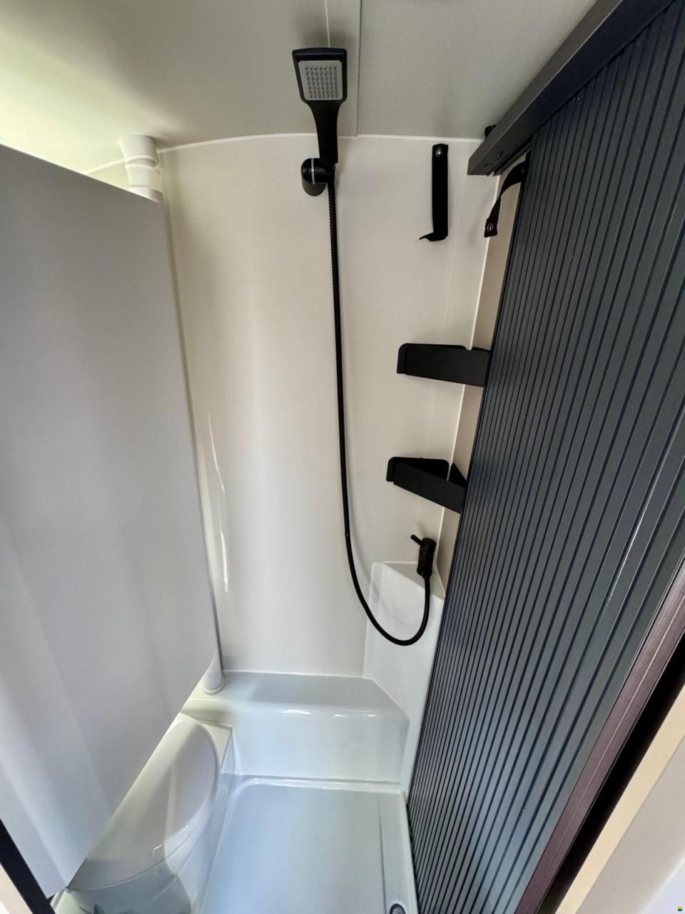 Adria Action Sports 391 LH