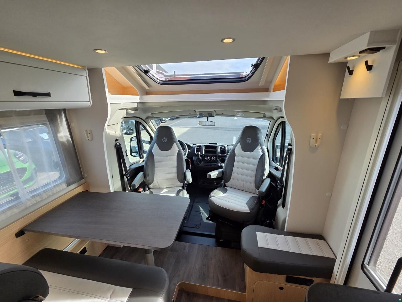 Sunlight T67S Adventure Edition