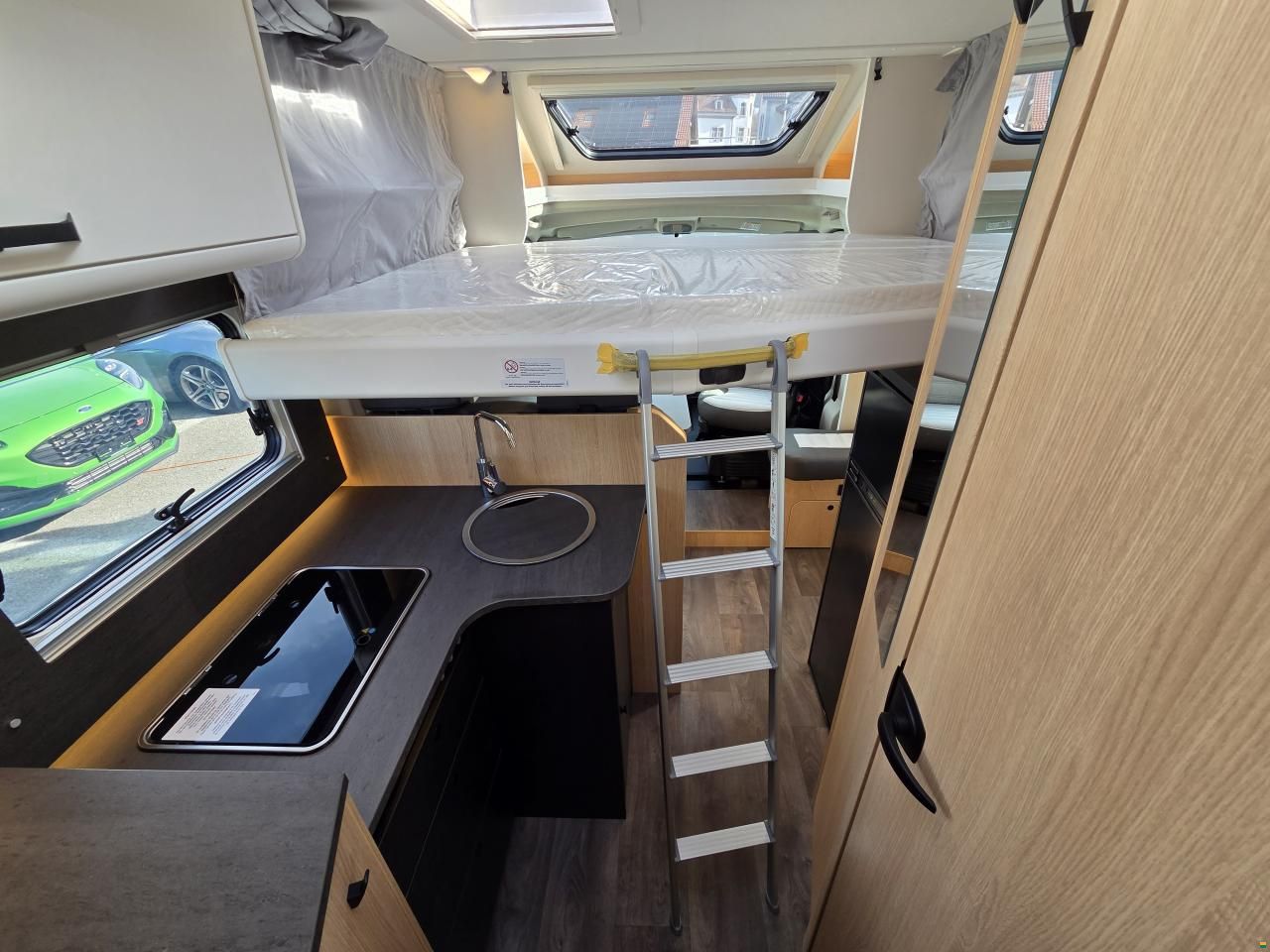 Sunlight T67S Adventure Edition