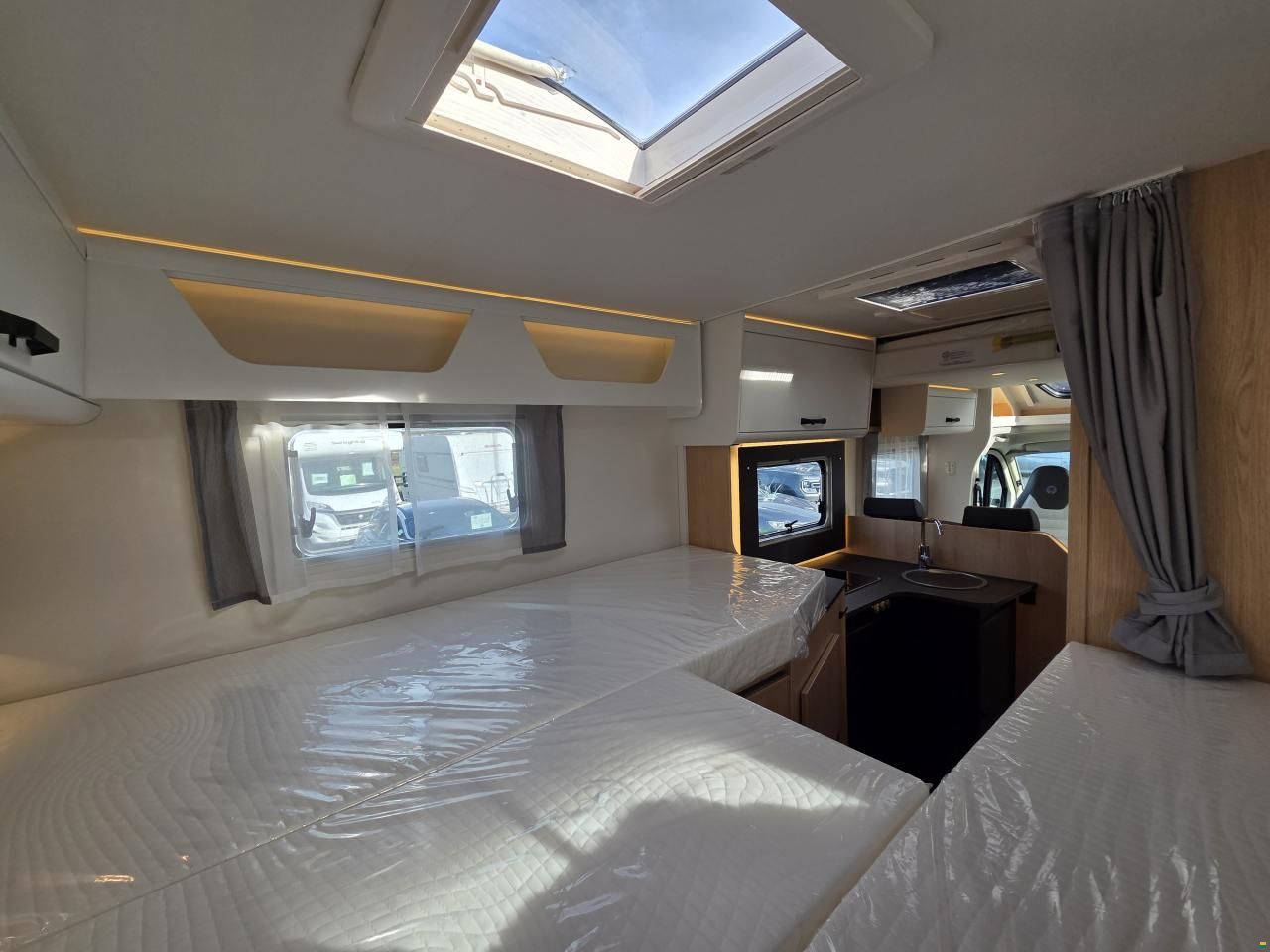 Sunlight T67S Adventure Edition