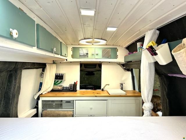 Peugeot Expert 2.0 HDi 229 L2H