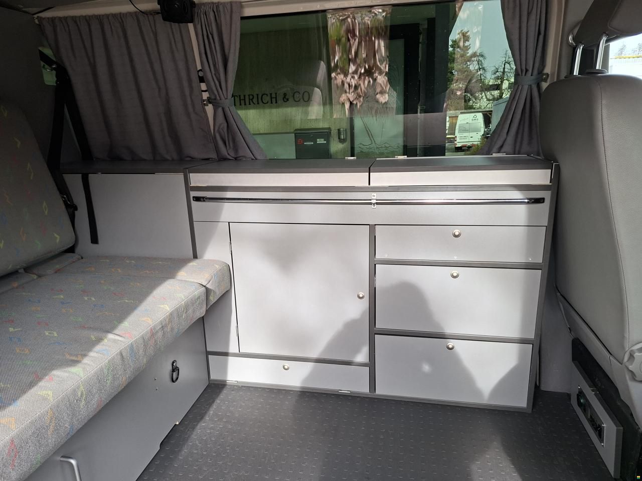 Volkswagen T5 2.5 TDI MAREMONTI FAMILY CAMPER 4SITZ