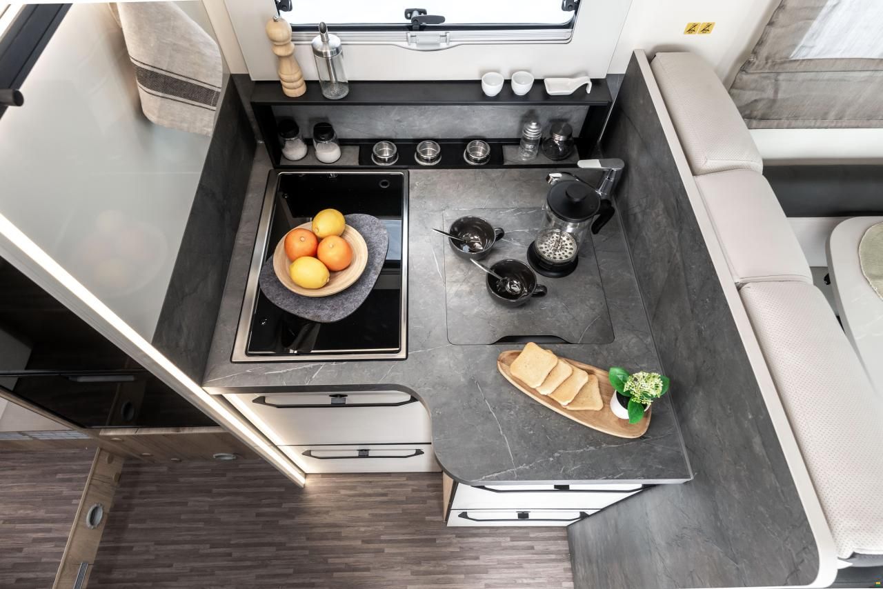 Elnagh T-Loft 529 / 2026