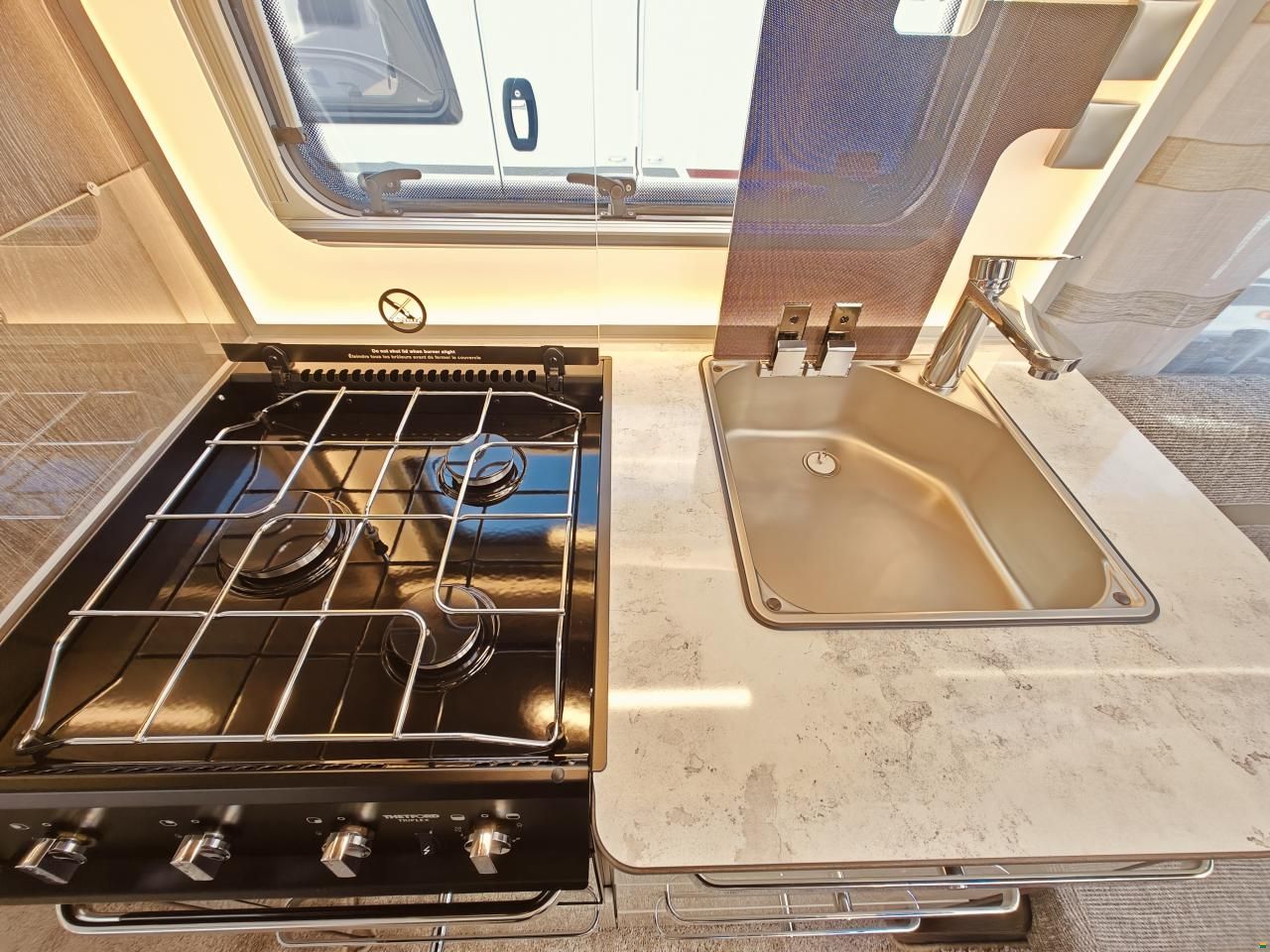 Fendt DIAMANT 560 SD - Klima - Solar - Markise