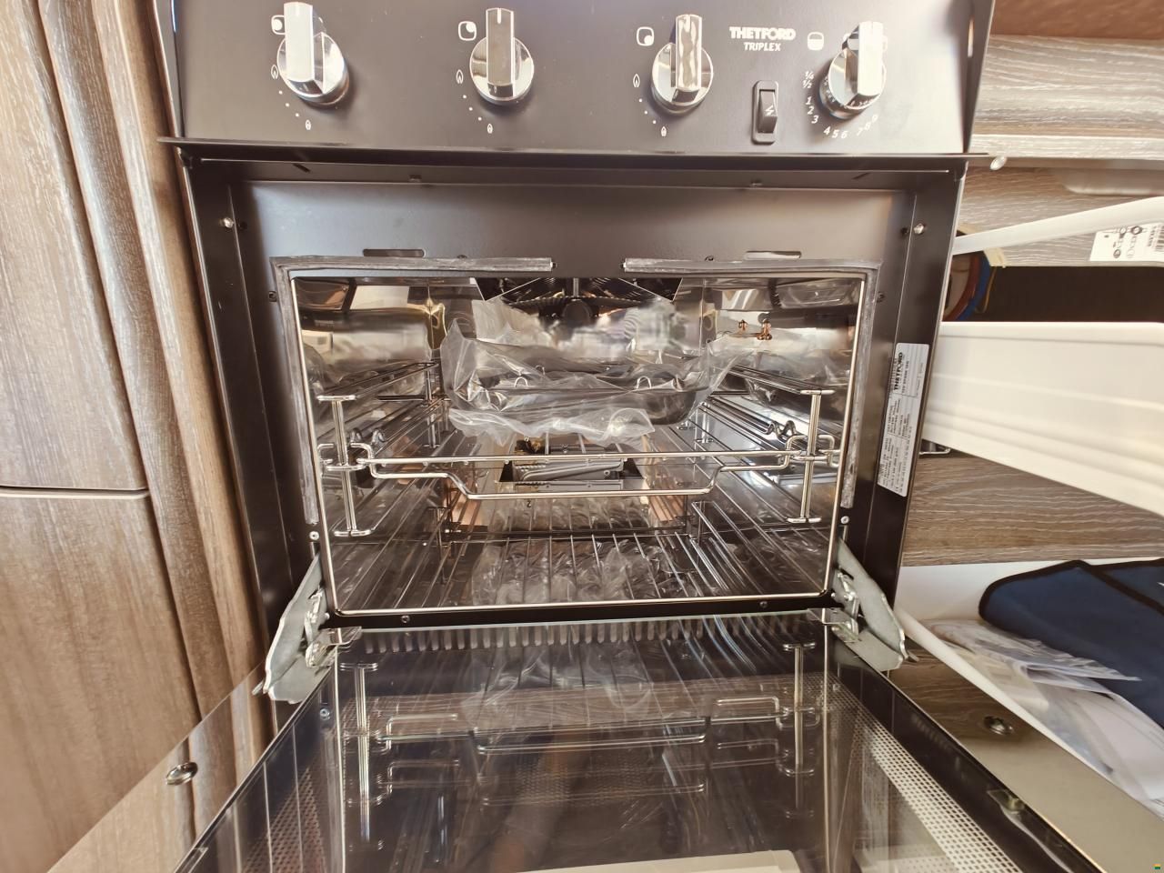 Fendt DIAMANT 560 SD - Klima - Solar - Markise