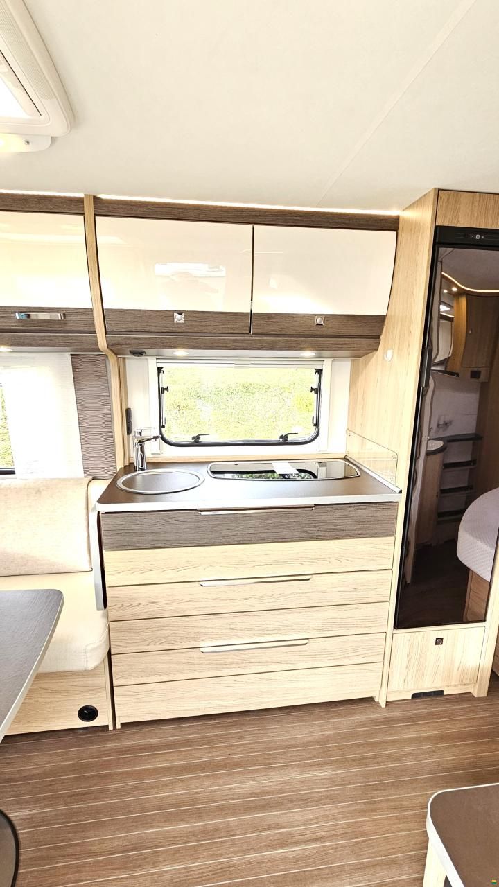 Bürstner Averso 490 TS