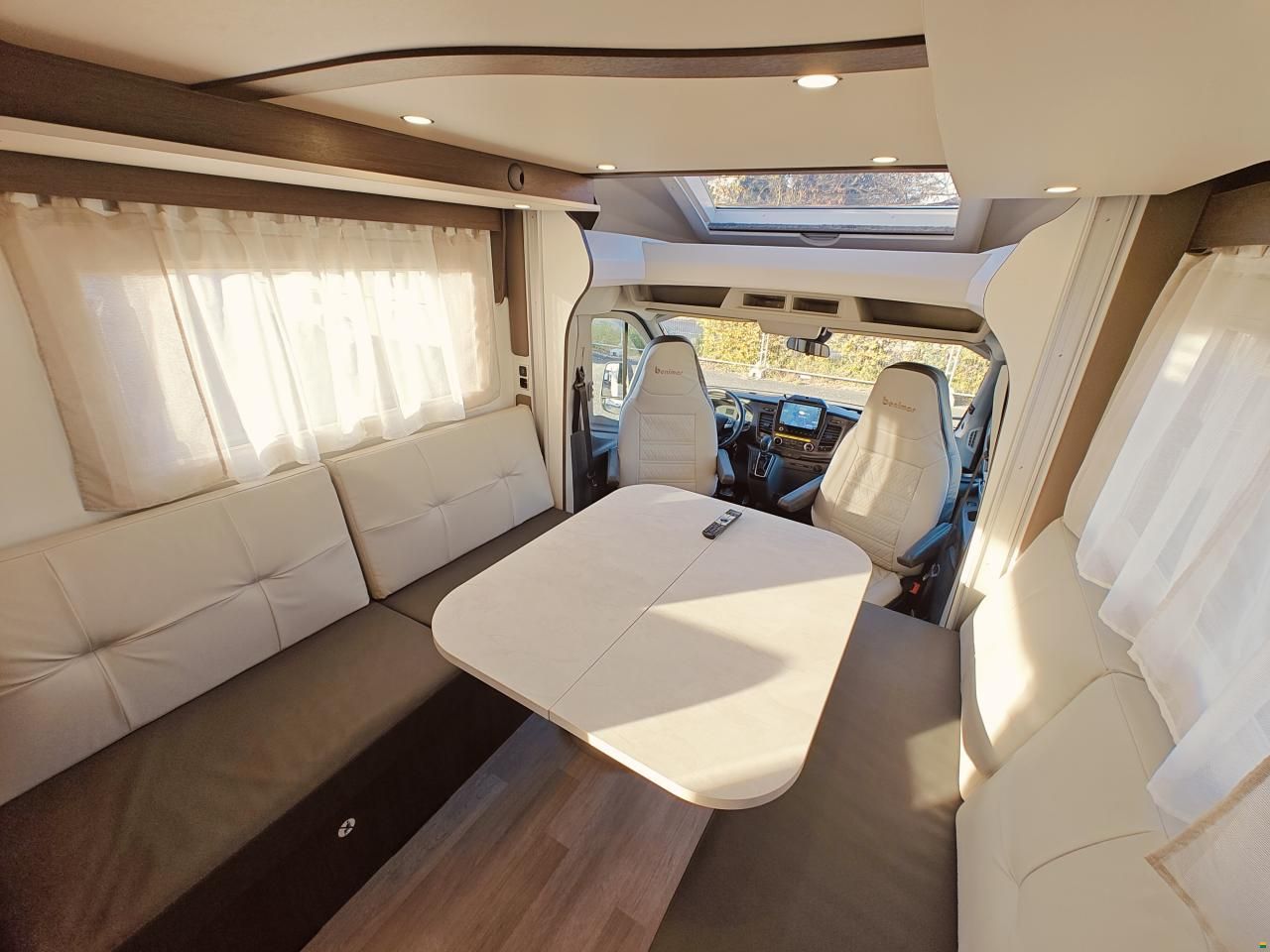 Benimar TESSORO 488 NORTHAUTOKAPP Automat