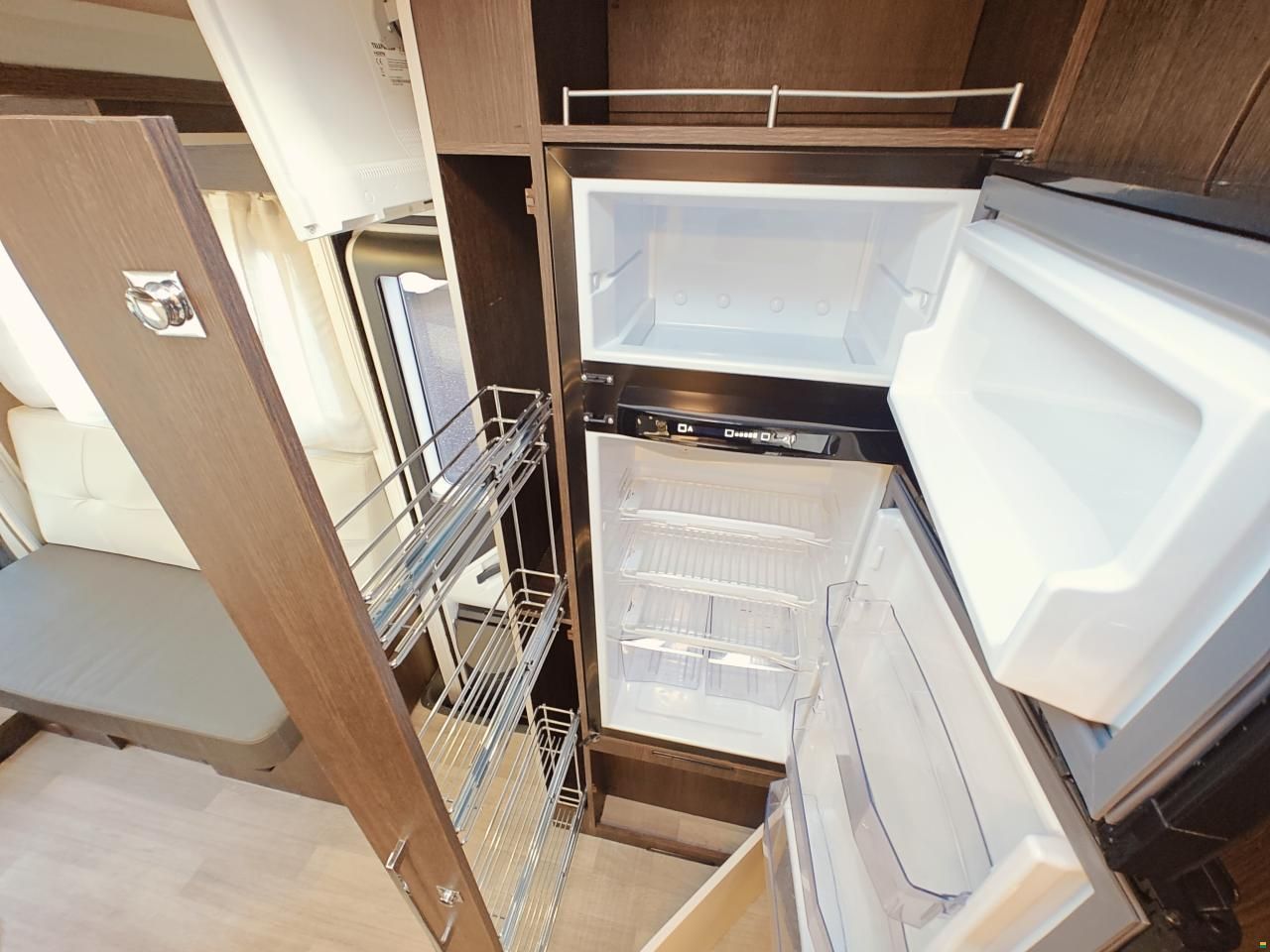 Benimar TESSORO 488 NORTHAUTOKAPP Automat