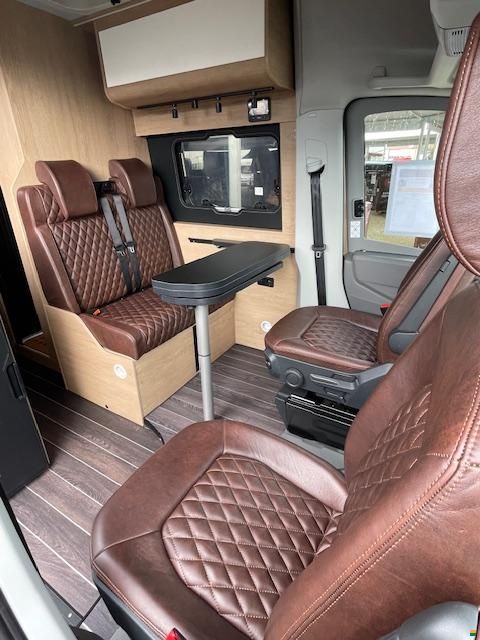 Julia Camper Yellowstone 4x4