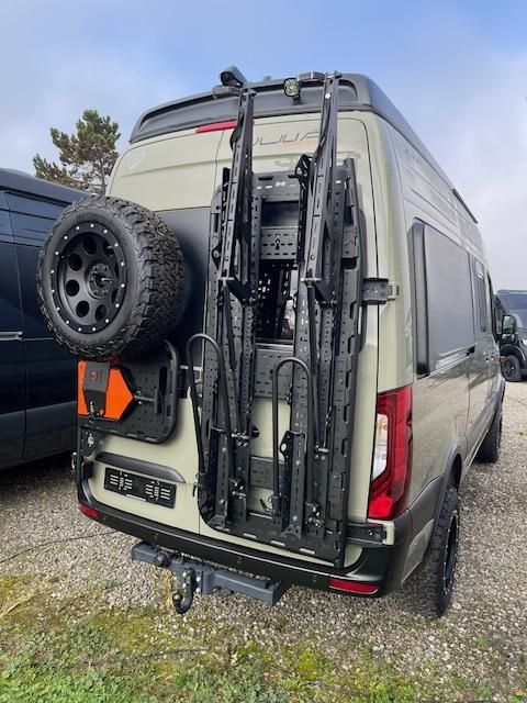 Julia Camper Yosemite 4x4