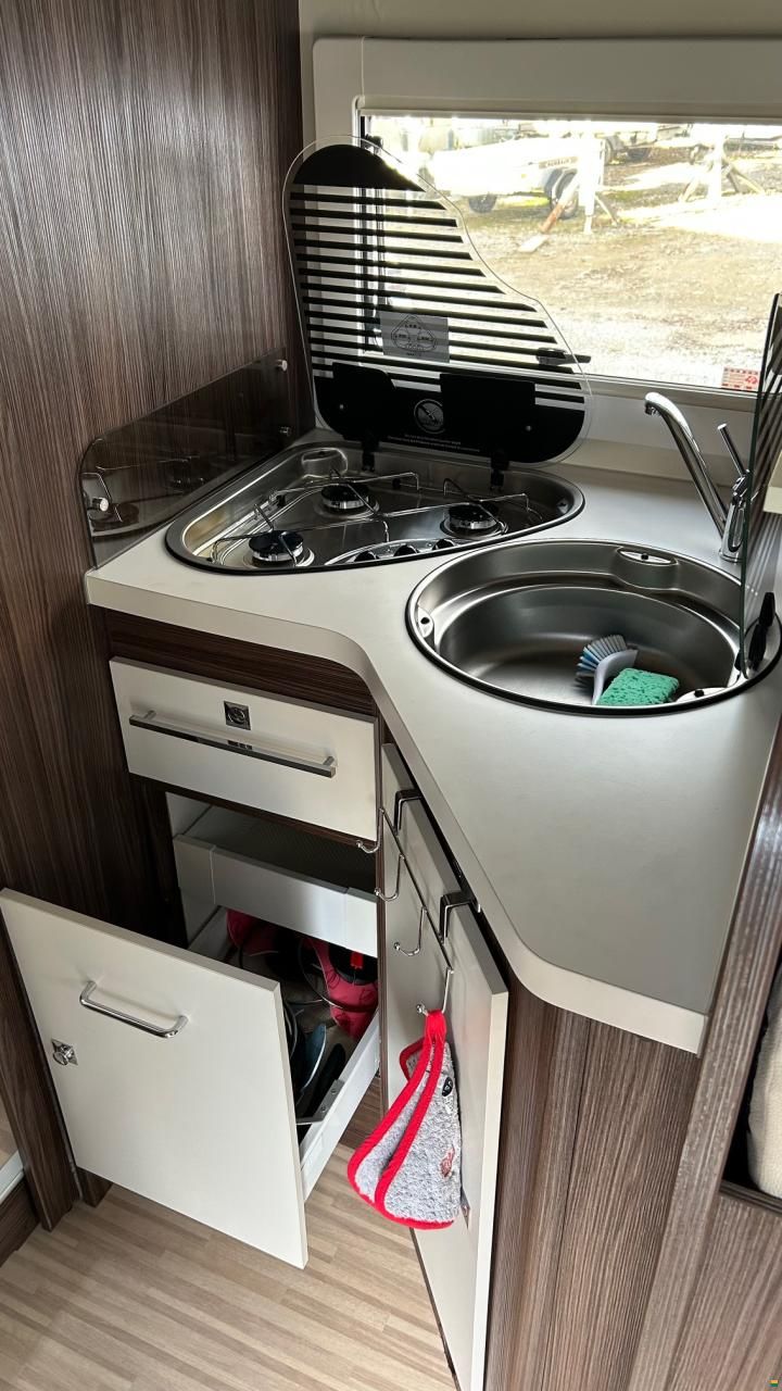 Benimar Tessoro 495 Northautokapp