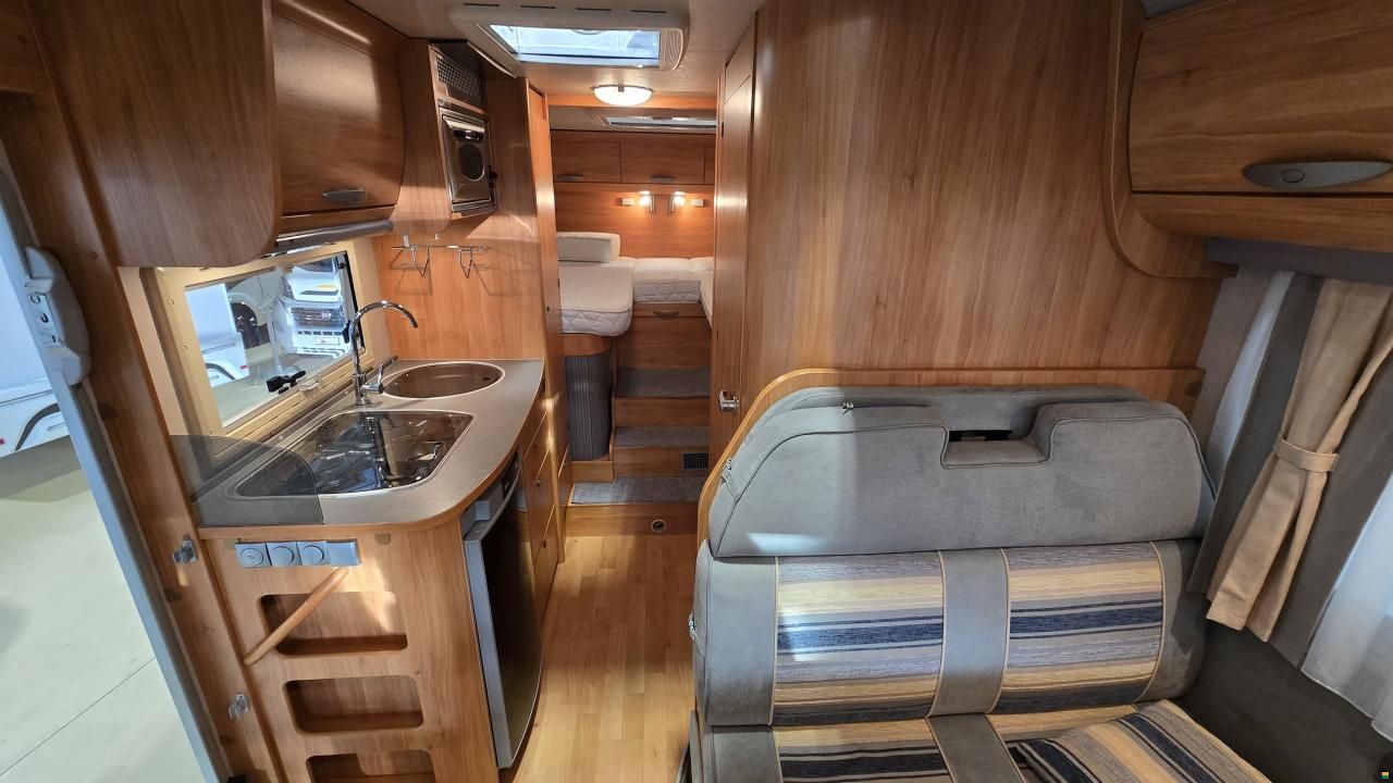 Adria Coral Silver S 660 SL