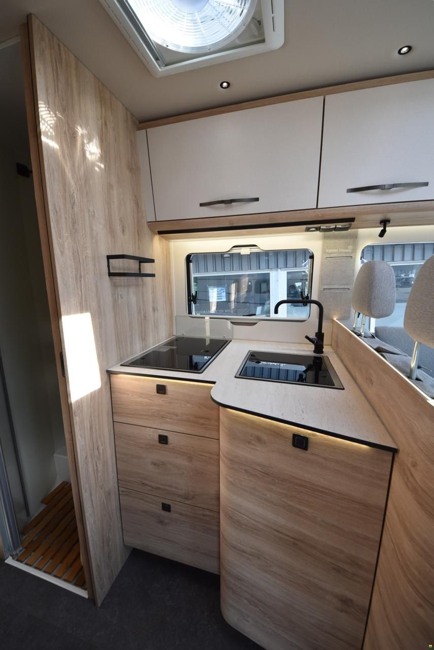 Eura Mobil Integra Line IL 720 EB