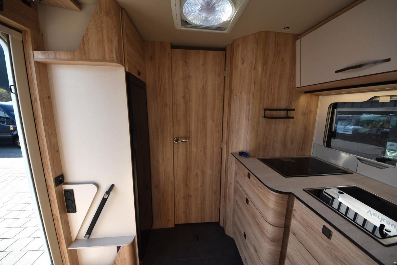 Eura Mobil Profila T 726 EF Freestyle