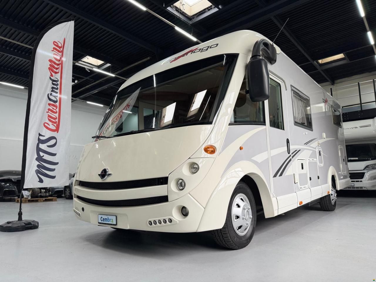 Carthago TOURER-LÄNGSBETT-HUBBETT-ALCOTIEF