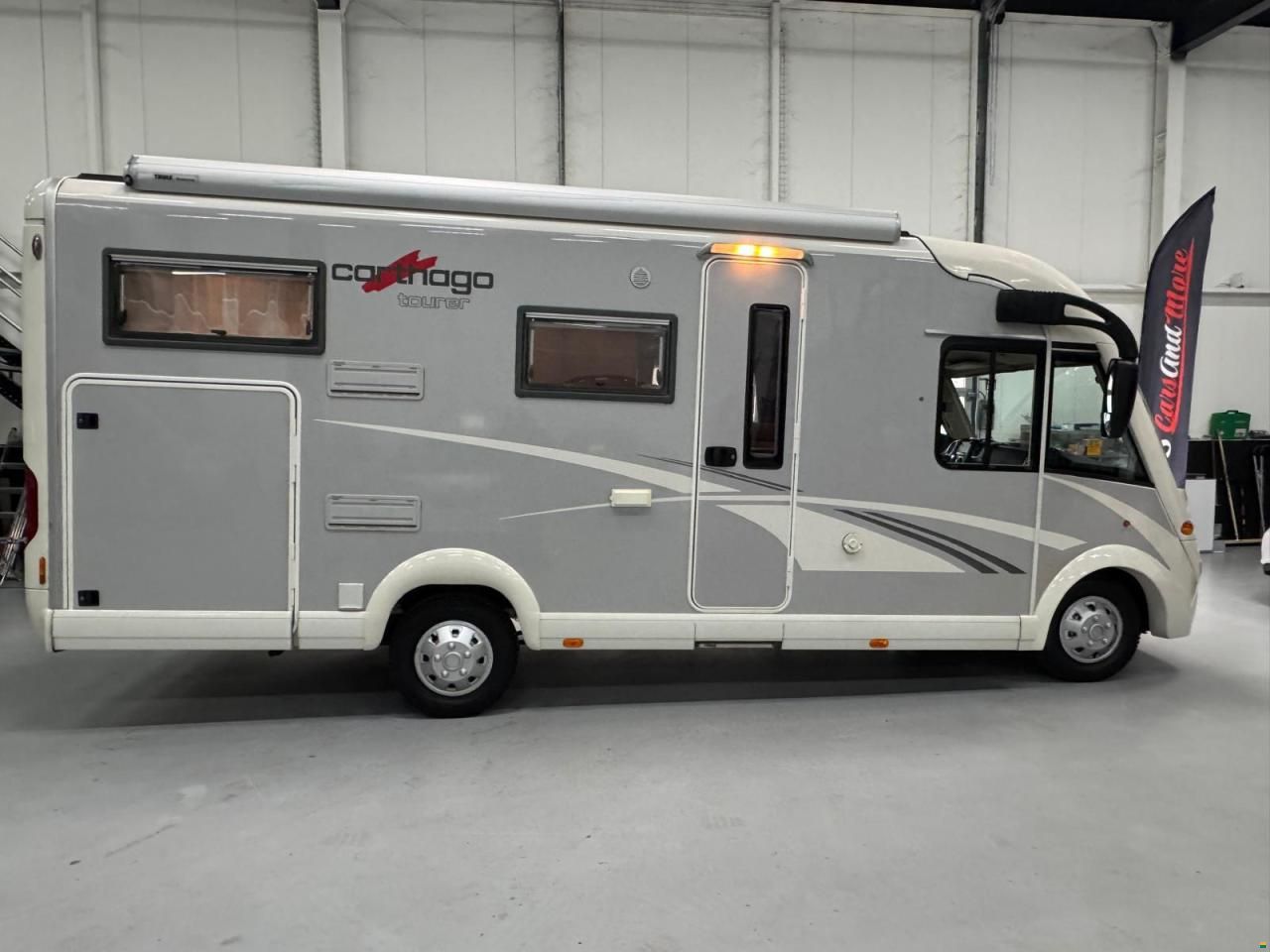 Carthago TOURER-LÄNGSBETT-HUBBETT-ALCOTIEF