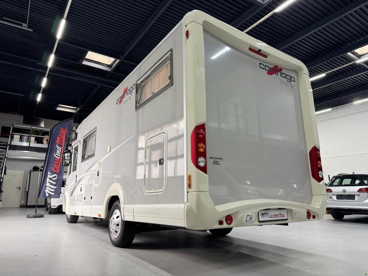 Carthago TOURER-LÄNGSBETT-HUBBETT-ALCOTIEF