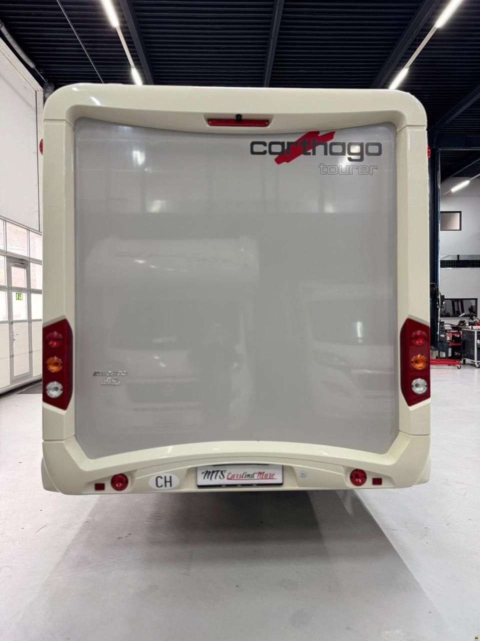 Carthago TOURER-LÄNGSBETT-HUBBETT-ALCOTIEF