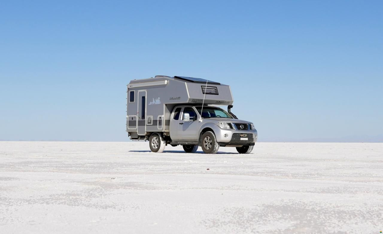 bimobil Nissan Navara mit Wohnkabine