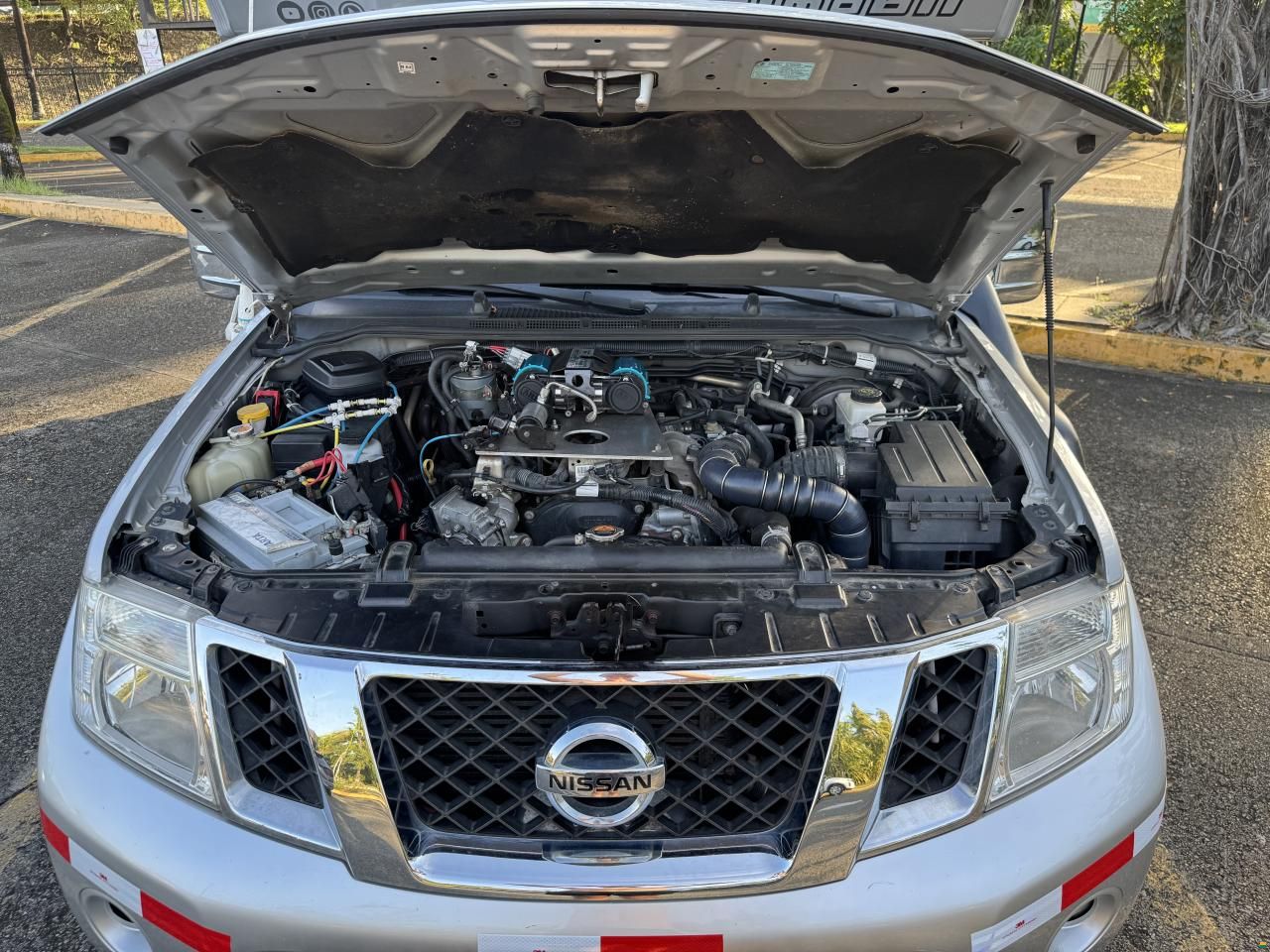 bimobil Nissan Navara mit Wohnkabine